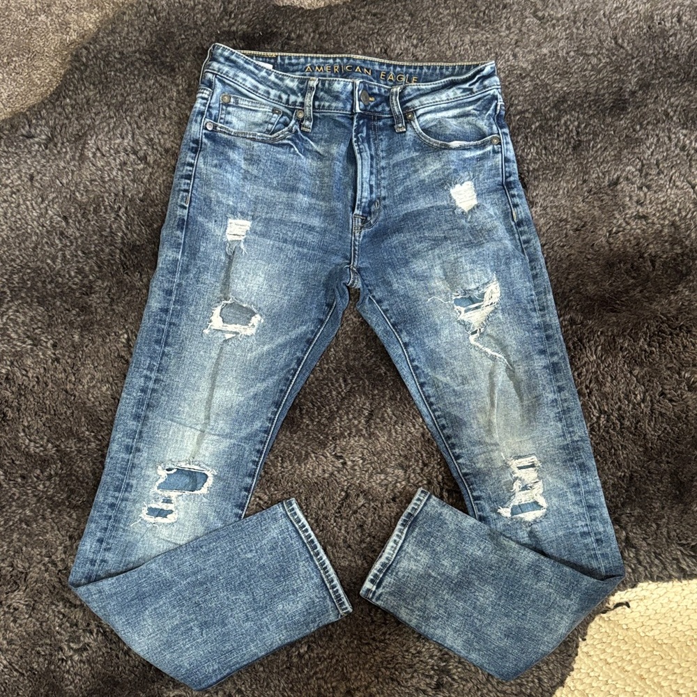 American Eagle Outfitters Men's Ripped Denim Jeans